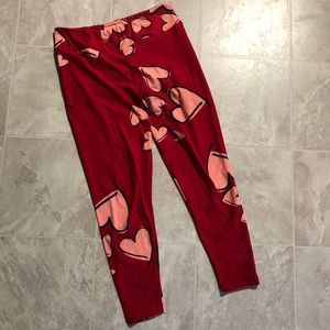 Lularoe TC heart leggings  ♥️ ♥️